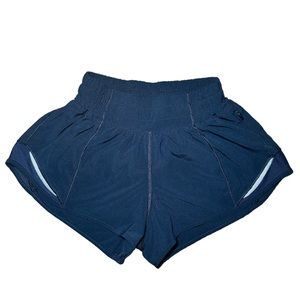 Lululemon Women Shorts Size 0 in EUC